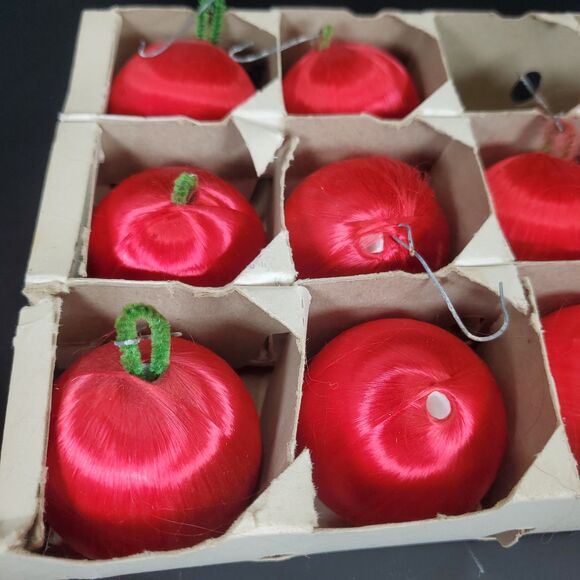 Vintage Red Satin Wrapped Ornaments 1960s Christmas Set of 10 - Picture 6 of 7